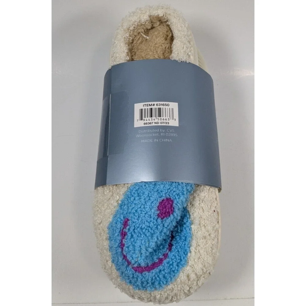 Wayland Square Smiley FaceTeddy Slippers Women's Size XSmall (3-4) Blue & White